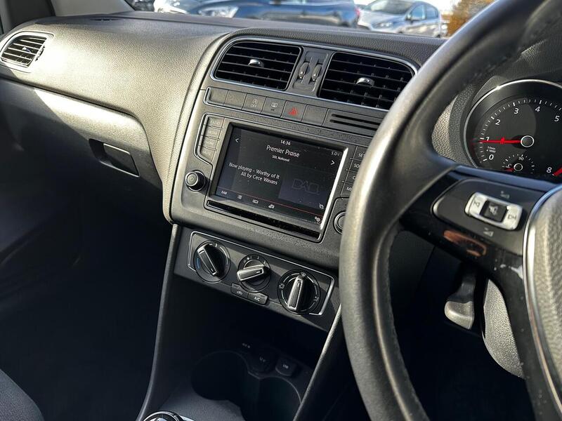 Used Volkswagen Polo 2015 for sale - 77584065: Photo 20