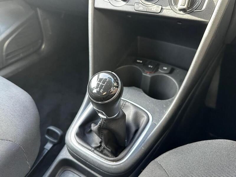 Used Volkswagen Polo 2015 for sale - 77584065: Photo 24