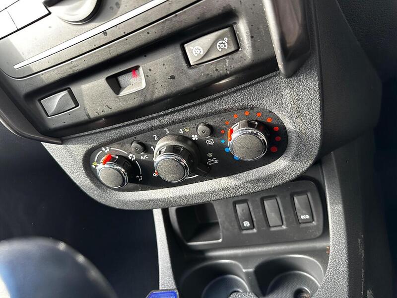 Used Dacia Duster 2017 for sale - 77749286: Photo 23