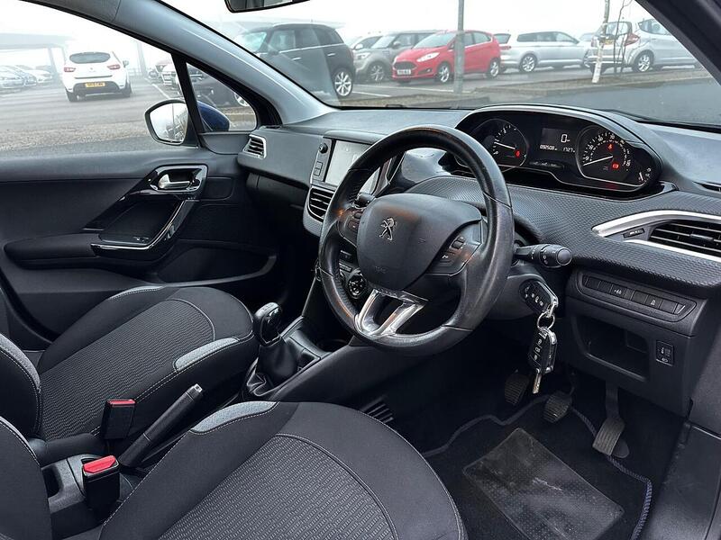 Used Peugeot 208 2016 for sale - 77356857: Photo 16