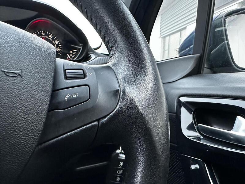 Used Peugeot 208 2016 for sale - 77356857: Photo 18