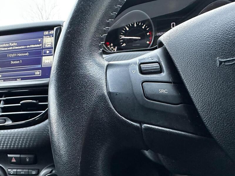 Used Peugeot 208 2016 for sale - 77356857: Photo 19