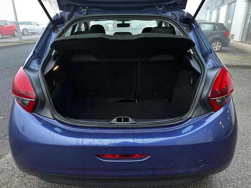 Used Peugeot 208 2016 for sale - 77356857: Photo 9