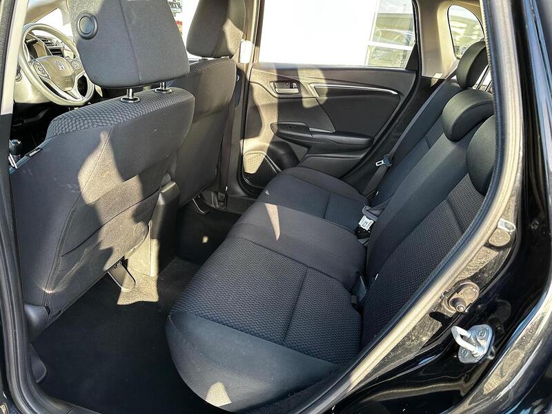 Used Honda Jazz 2018 for sale - 77172804: Photo 13