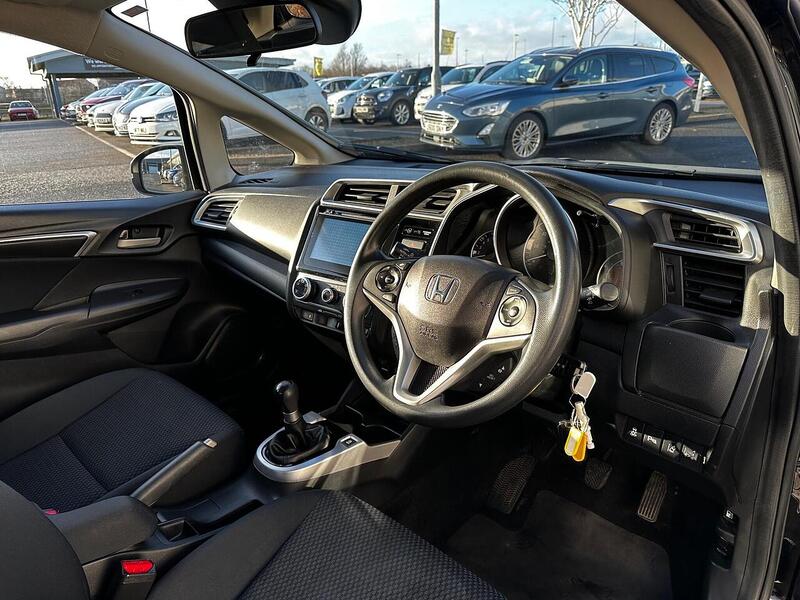 Used Honda Jazz 2018 for sale - 77172804: Photo 16