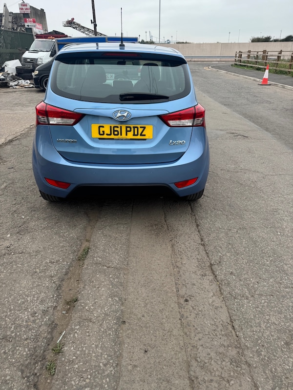 Used Hyundai Ix20 2011 for sale - 76316489: Photo 18