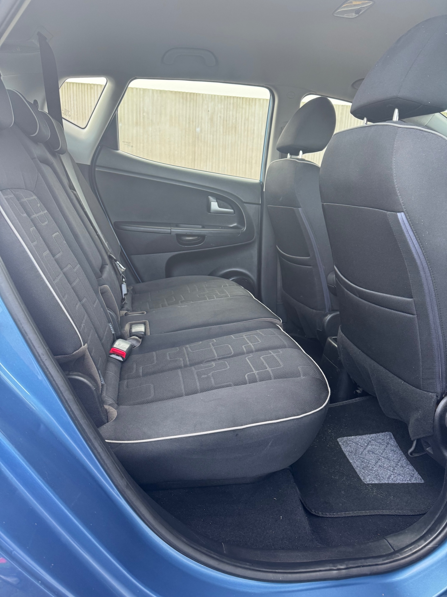 Used Kia Venga 2014 for sale - 77027811: Photo 9