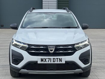 Used Dacia Sandero Stepway 2021 for sale - 79426097: Photo