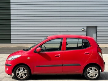 Used Hyundai i10 2010 for sale - 79441485: Photo