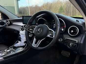 Used Mercedes-Benz C Class 2019 for sale - 79426493: Photo