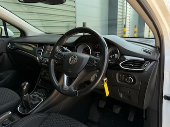 Used Vauxhall Astra 2019 for sale - 79609194: Photo
