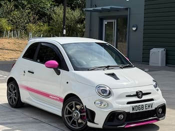 Used Abarth 595 2018 for sale - 79793447: Photo