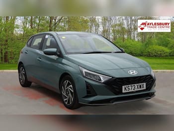 Used Hyundai i20 2023 for sale - 79657943: Photo
