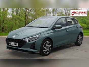 Used Hyundai i20 2023 for sale - 79657943: Photo