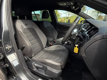 Used Volkswagen Golf 2019 for sale - 79441447: Photo