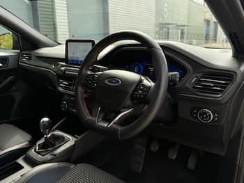 Used Ford Focus 2021 for sale - 79553412: Photo