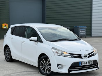 Used Toyota Verso 2014 for sale - 79426007: Photo