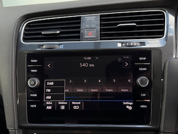 Used Volkswagen Golf 2017 for sale - 79576421: Photo