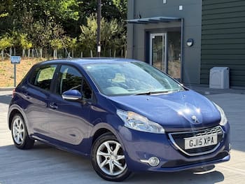 Used Peugeot 208 2015 for sale - 79634700: Photo