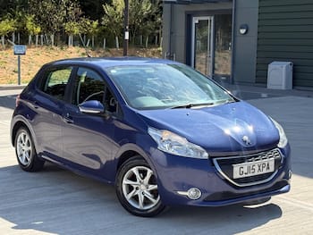 Used Peugeot 208 2015 for sale - 79634700: Photo