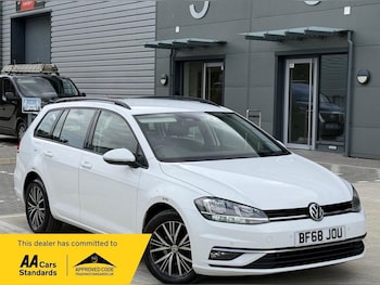 Used Volkswagen Golf 2018 for sale - 79414019: Photo