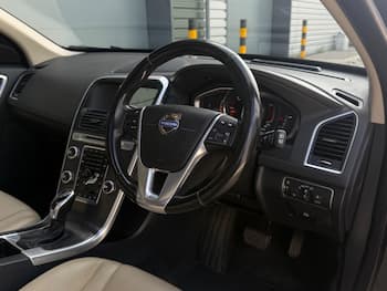 Used Volvo XC60 2015 for sale - 79726525: Photo