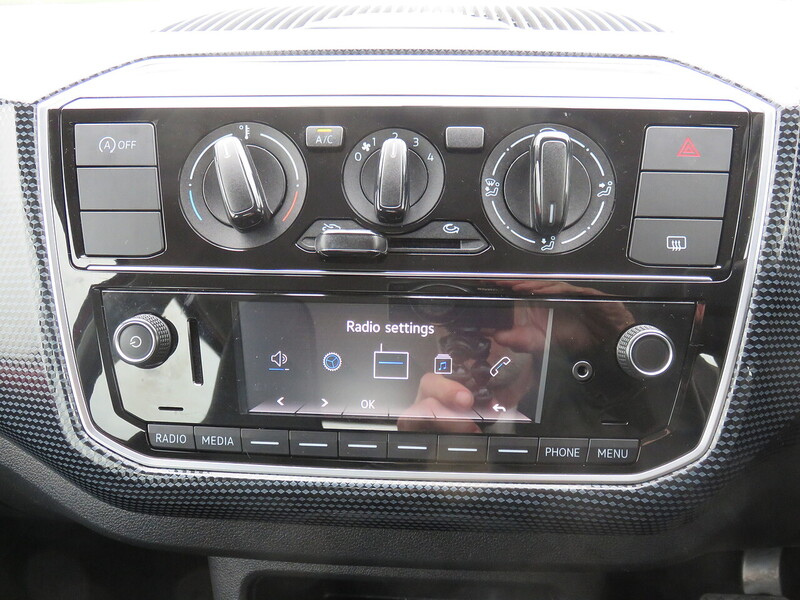 Used Volkswagen up! 2018 for sale - 76879073: Photo 12