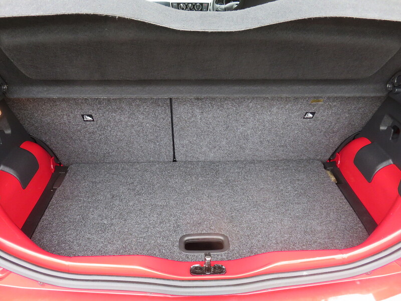 Used Volkswagen up! 2018 for sale - 76879073: Photo 21