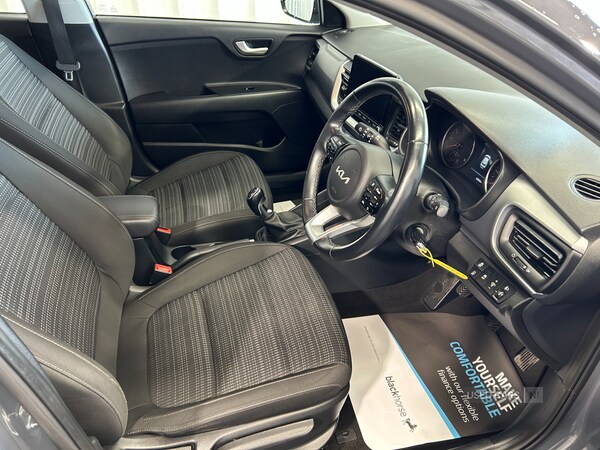 Used Kia Stonic 2022 for sale - 77525576: Photo 11