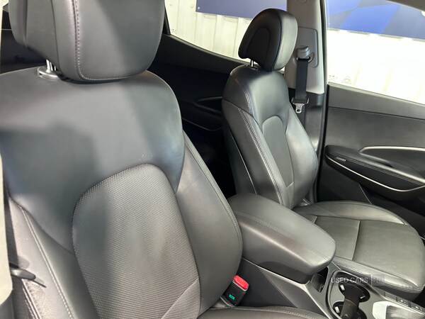 Used Hyundai Santa Fe 2016 for sale - 76228569: Photo 12