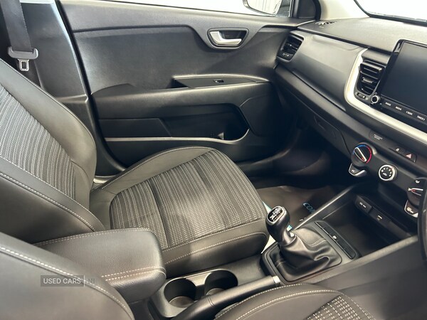 Used Kia Stonic 2022 for sale - 76327570: Photo 13