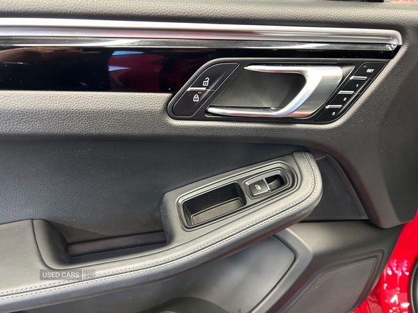 Used Porsche Macan 2019 for sale - 77092006: Photo 32