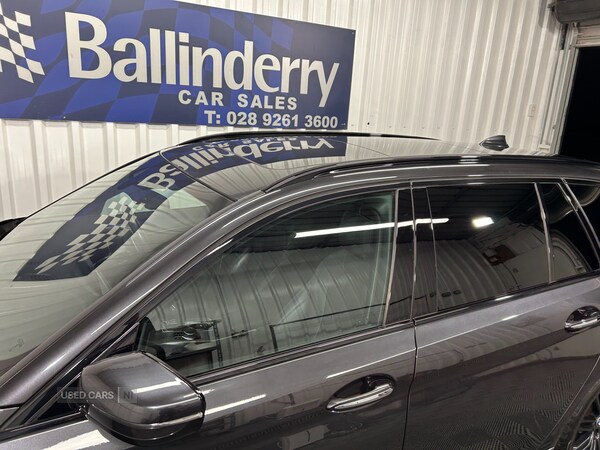 Used BMW 5 Series 2017 for sale - 76690445: Photo 32