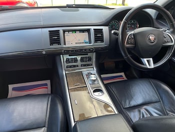 Used Jaguar XF 2015 for sale - 76041073: Photo