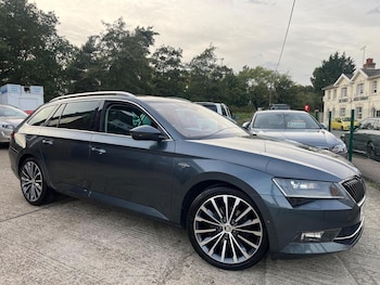 Used Skoda Superb 2018 for sale - 76041084: Photo