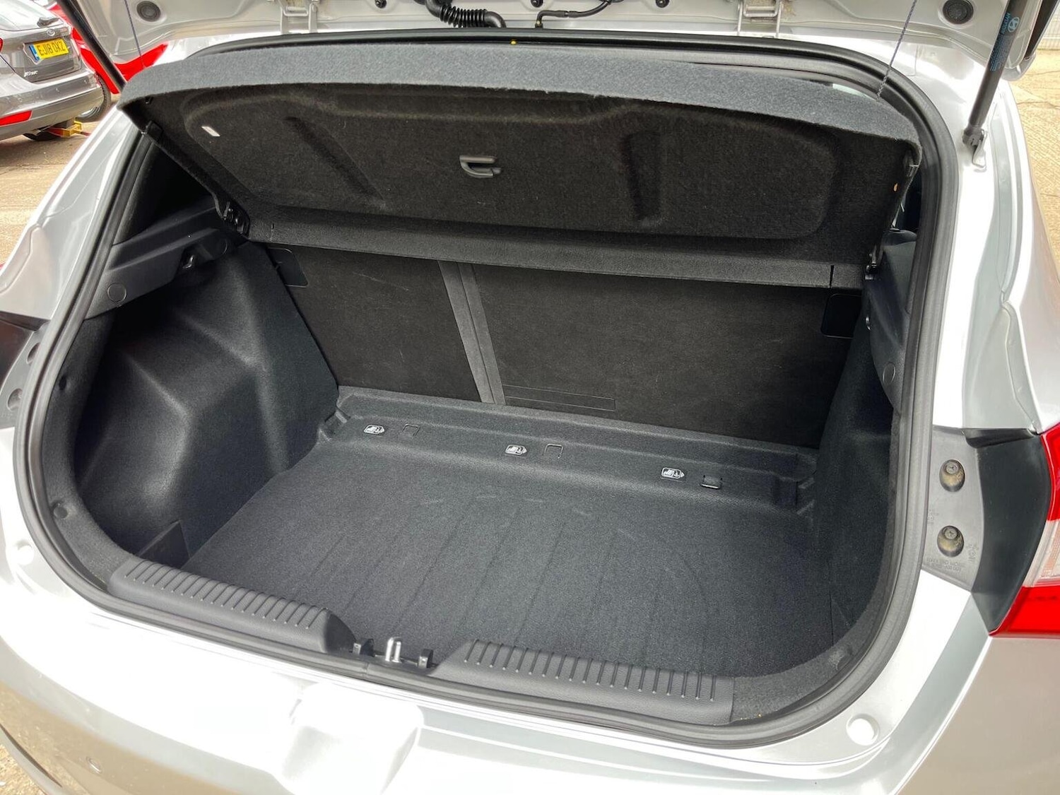 Vehicle 33