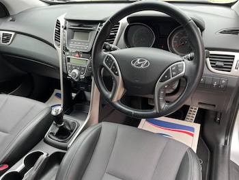 Used Hyundai i30 2014 for sale - 75718392: Photo