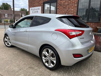 Used Hyundai i30 2014 for sale - 75718392: Photo