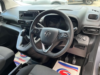 Used Vauxhall Combo 2020 for sale - 75594309: Photo