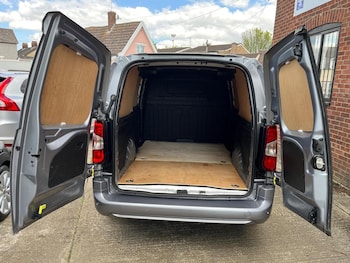 Used Vauxhall Combo 2020 for sale - 75594309: Photo