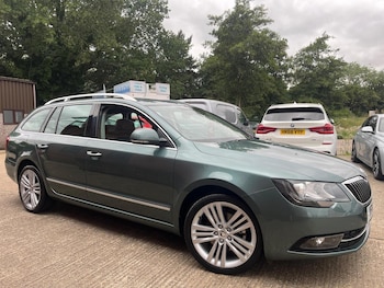 Used Skoda Superb 2014 for sale - 75594314: Photo