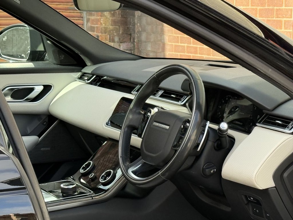 Used Land Rover Range Rover Velar 2017 for sale - 76698081: Photo 10