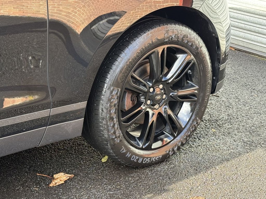 Used Land Rover Range Rover Velar 2017 for sale - 76698081: Photo 30