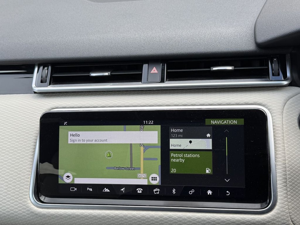 Used Land Rover Range Rover Velar 2017 for sale - 76698081: Photo 36