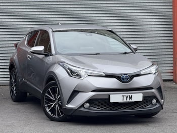 Used Toyota C-HR 2018 for sale - 79563200: Photo