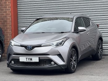Used Toyota C-HR 2018 for sale - 79563200: Photo
