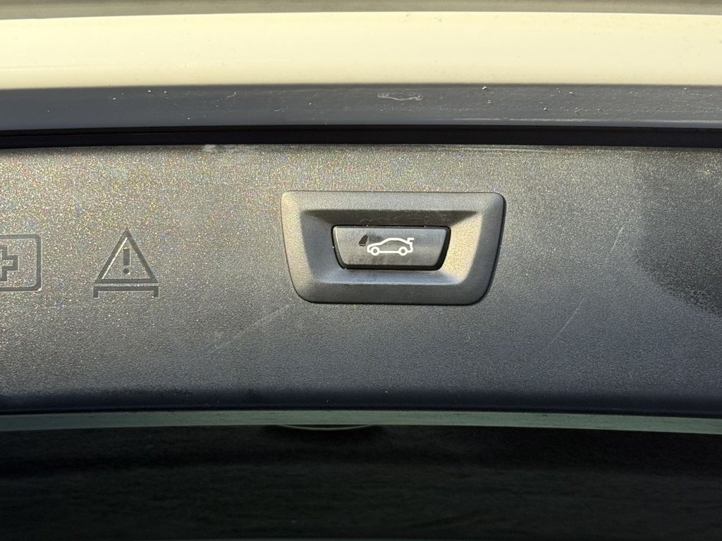 Used BMW 5 Series 2015 for sale - 76698103: Photo 41