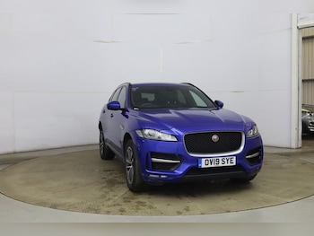 Used Jaguar F-Pace 2019 for sale - 78863813: Photo