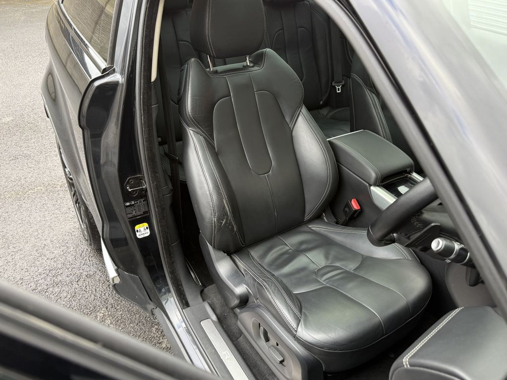 Used Land Rover Range Rover Evoque 2011 for sale - 77631737: Photo 18