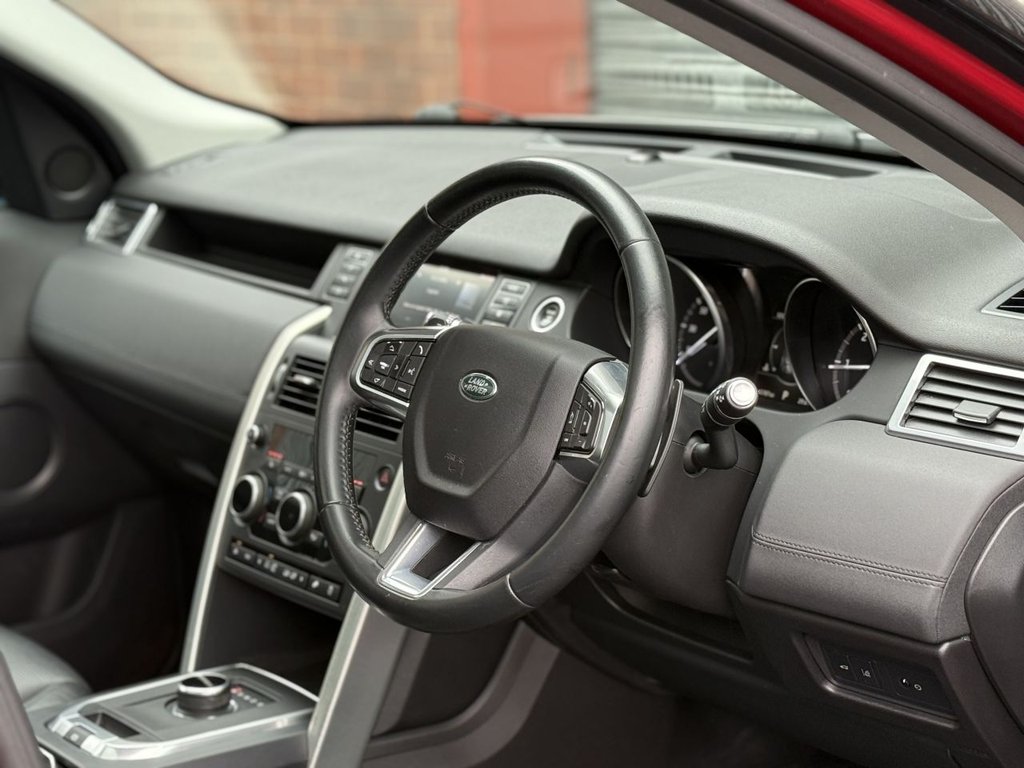 Used Land Rover Discovery Sport 2016 for sale - 78181530: Photo 11